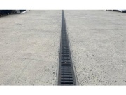 Covernit Spádový betonový žlab D400 s litinovou mříží
