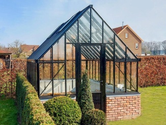 Rustiq Special On-Wall –  Euro-Serre Rustiq Special On-Wall 6,0 m x 3,1 m